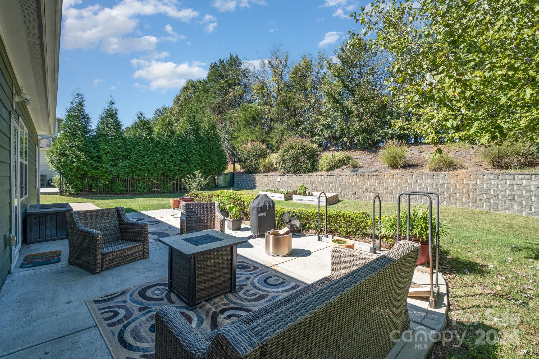 Hawthorne - Residential