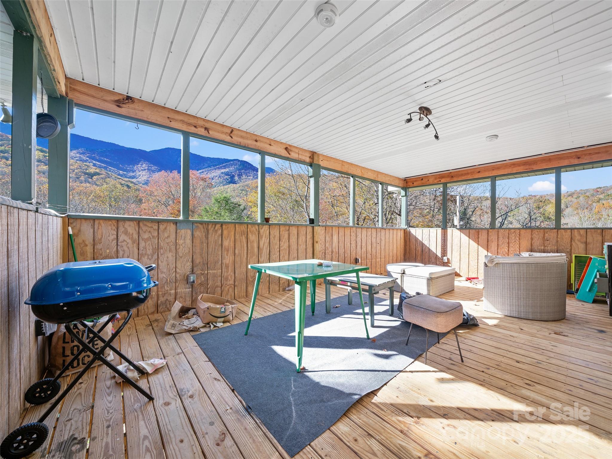 219 Raven Rock Lane