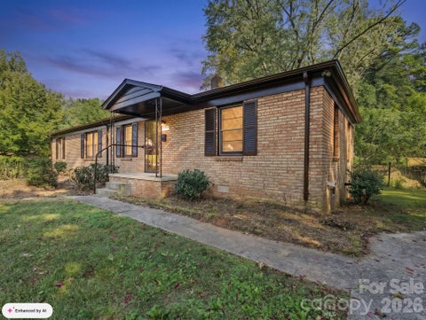 Photo of 2420 Shamrock Drive, Charlotte, NC 28205 (MLS # 4436891)