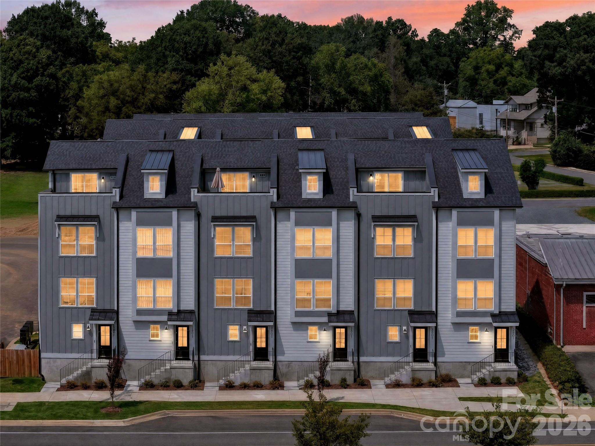 3002 Casting Street 24