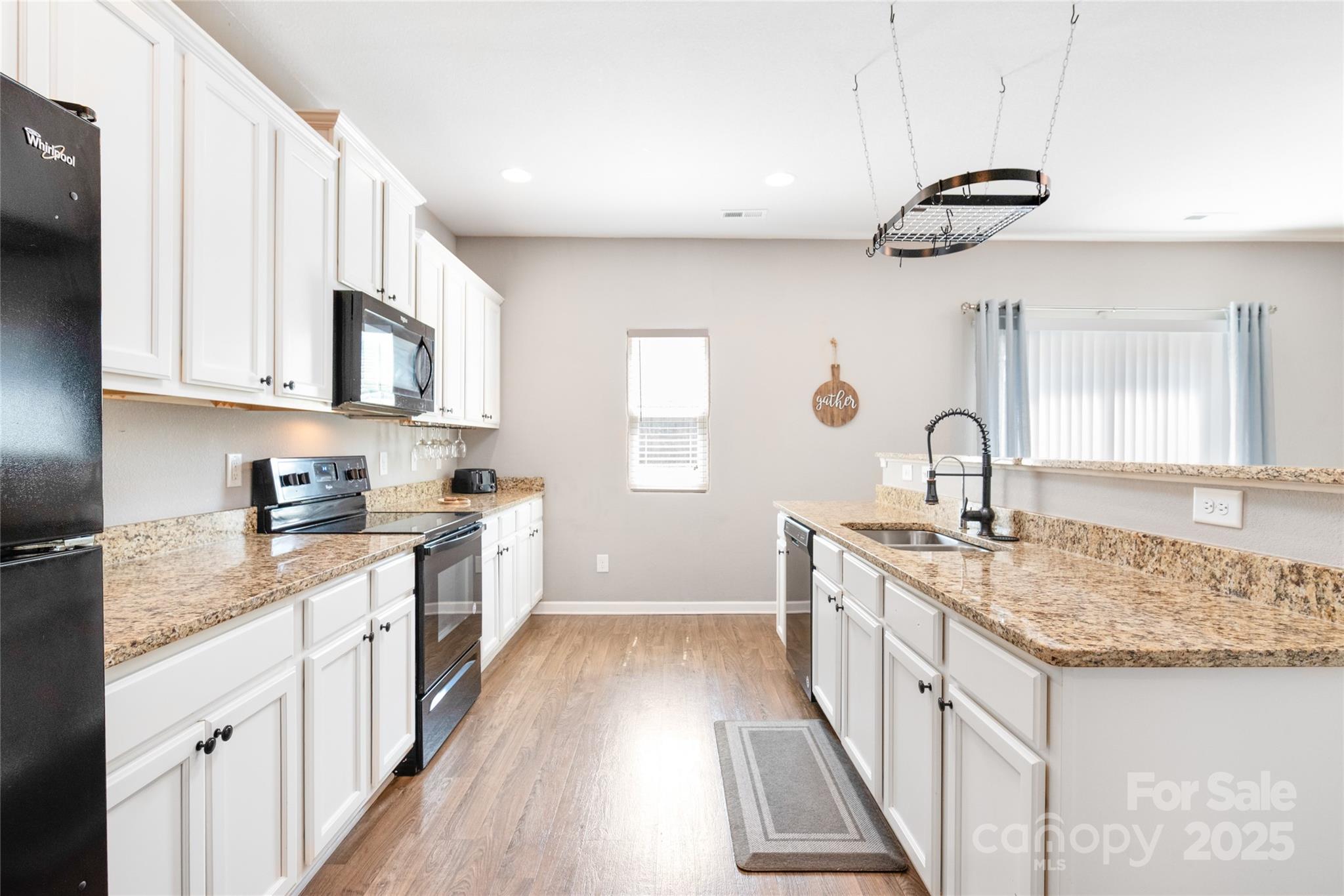 8207 Paw Valley Lane