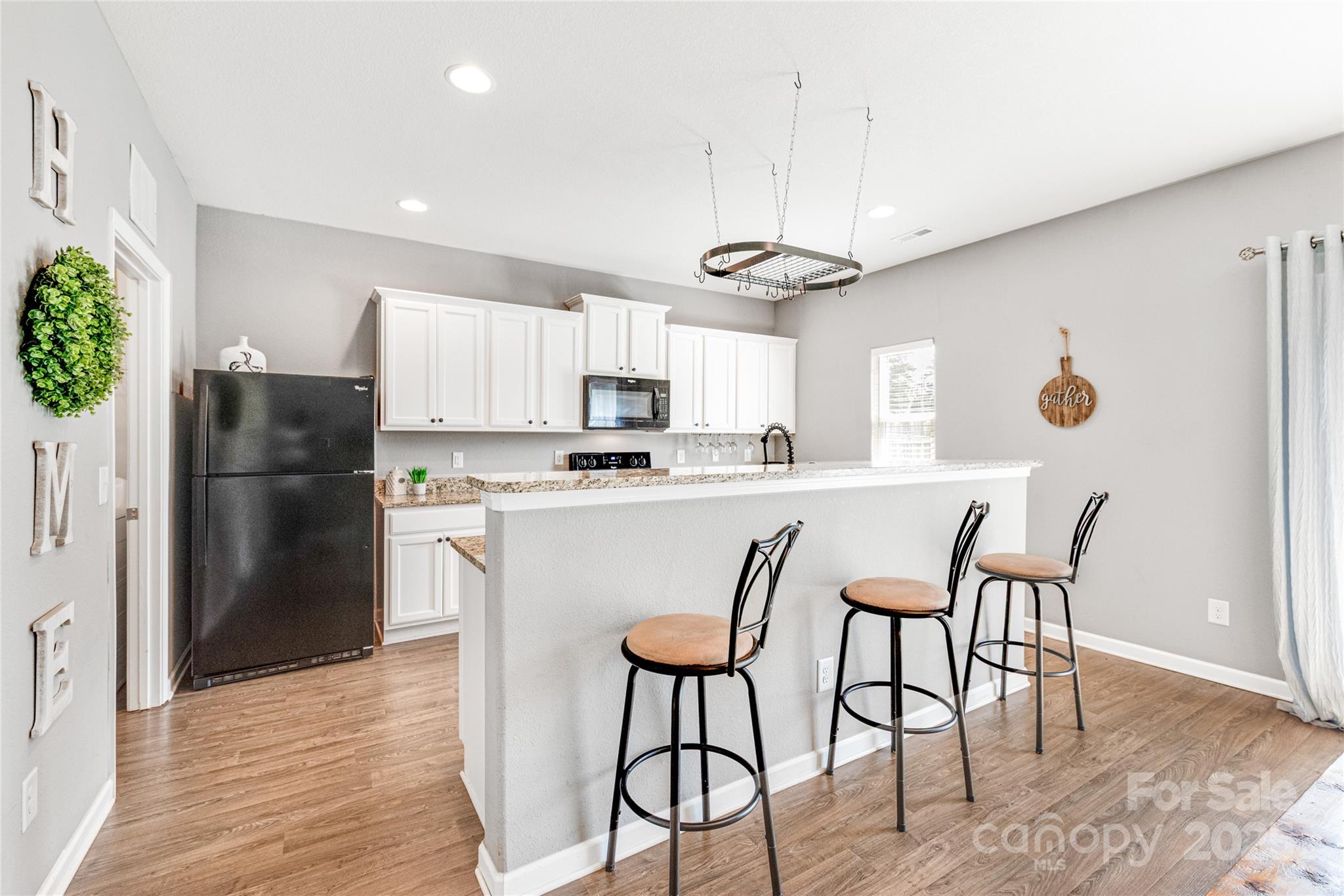 8207 Paw Valley Lane