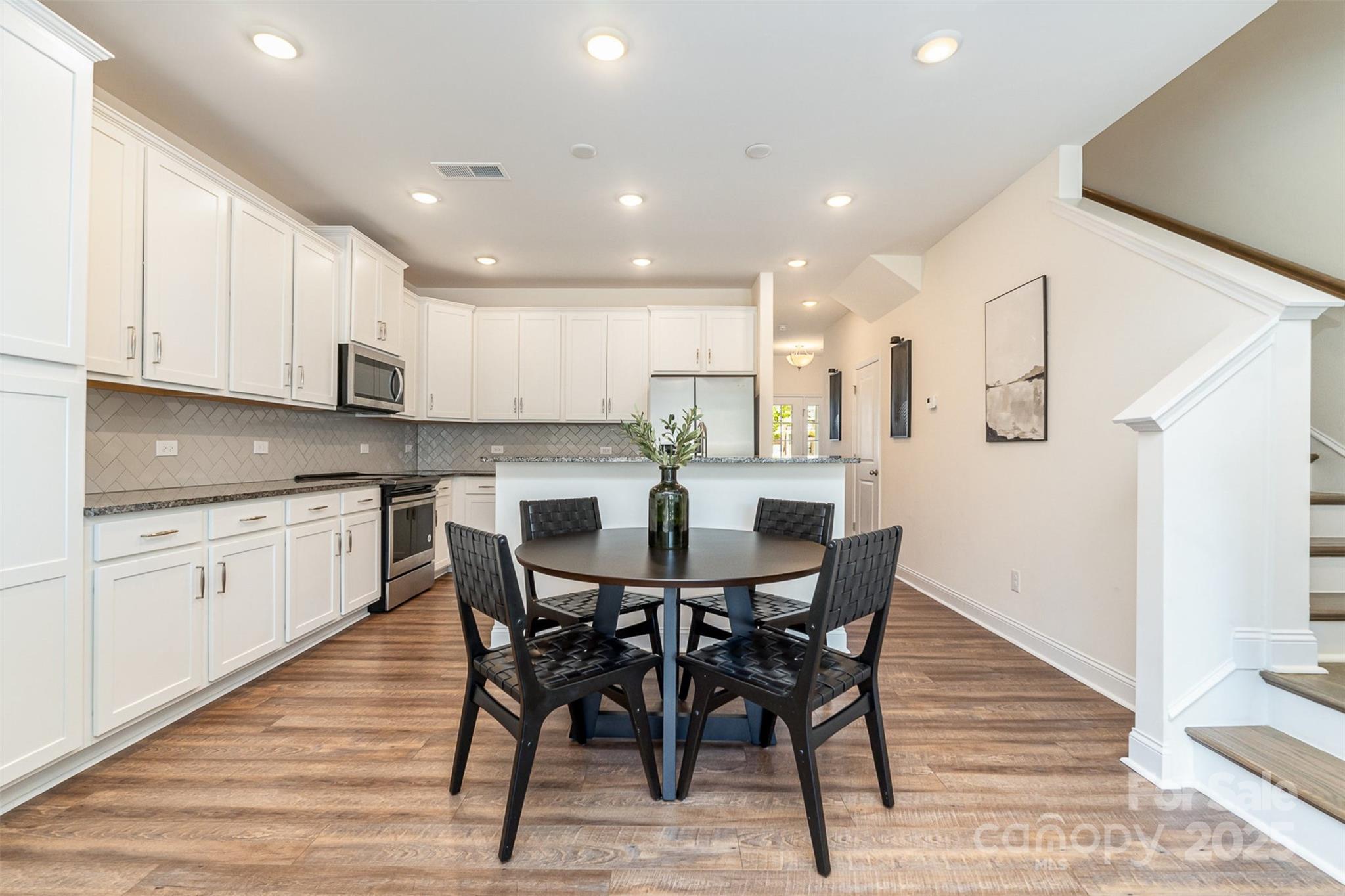 Paddlers Cove - Residential