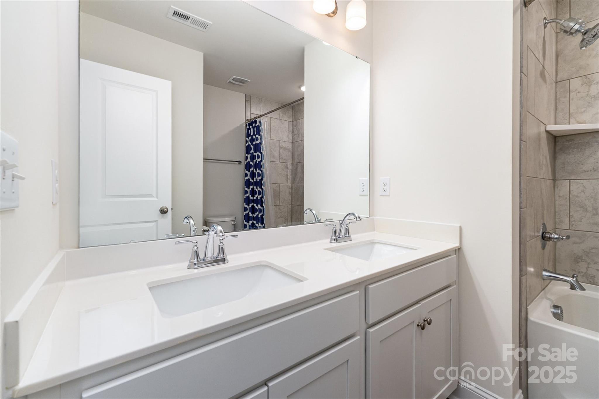 Paddlers Cove - Residential