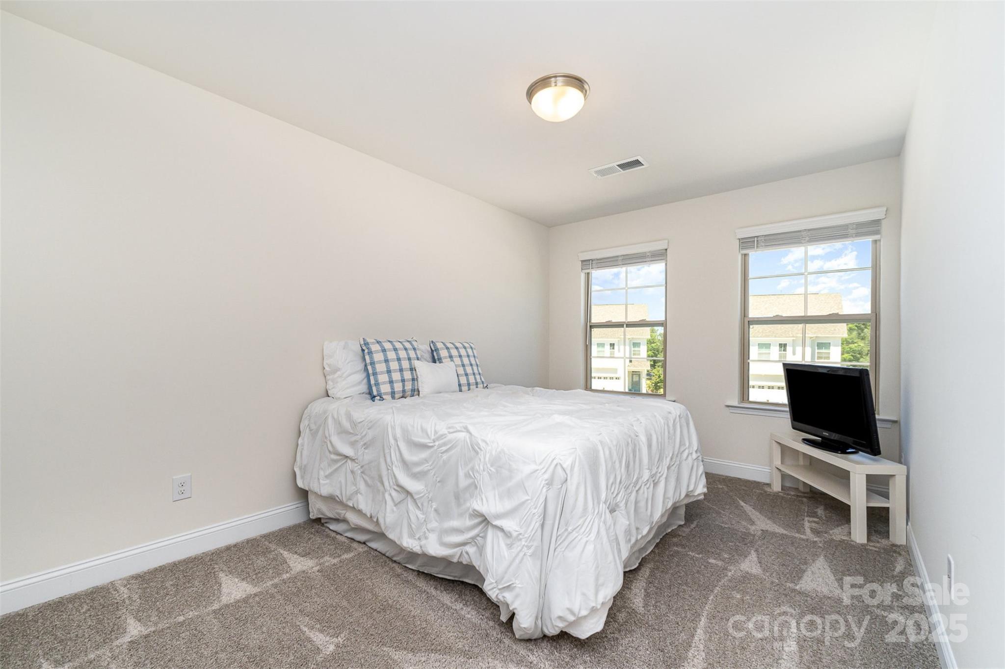 Paddlers Cove - Residential