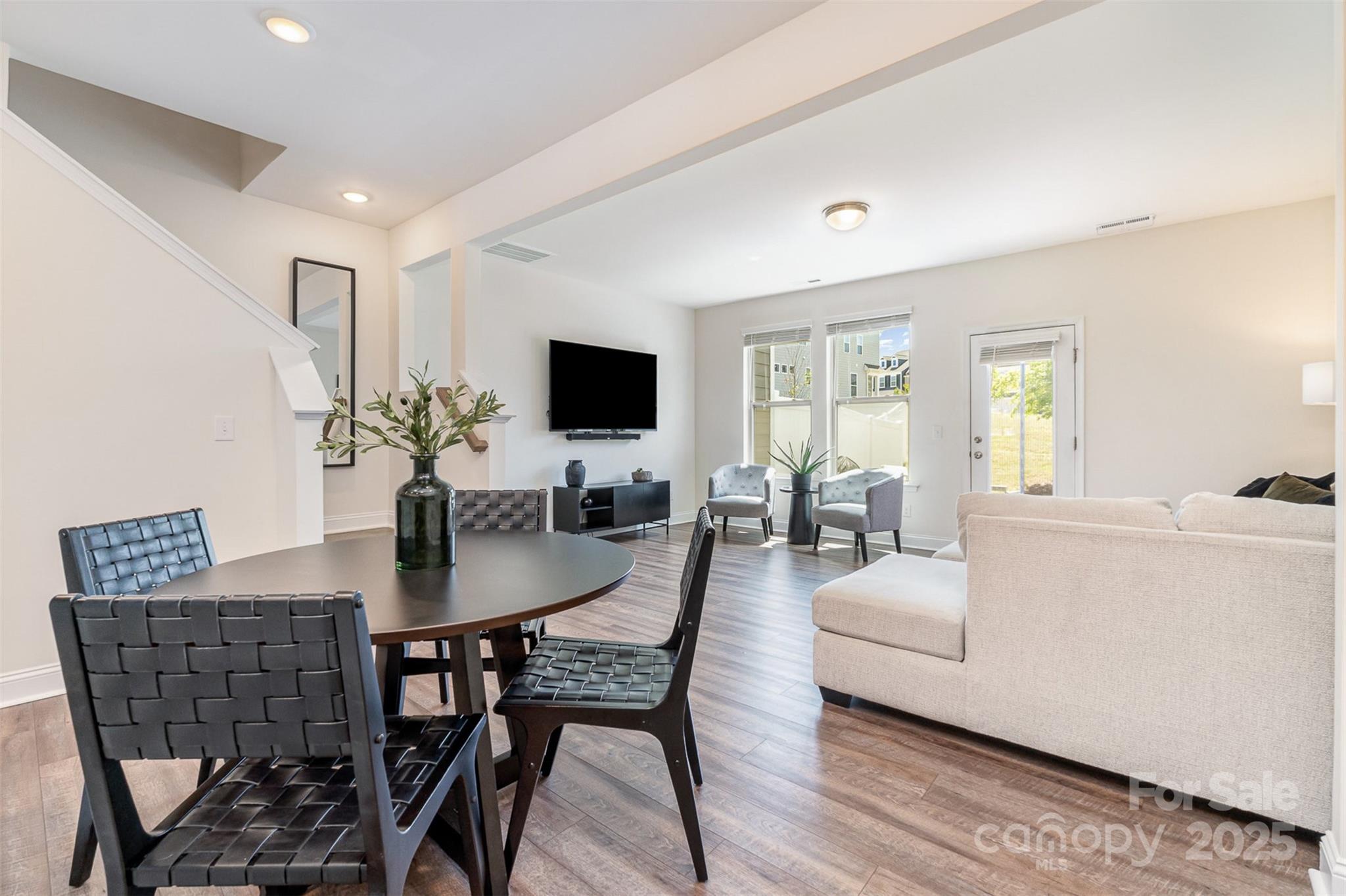 Paddlers Cove - Residential