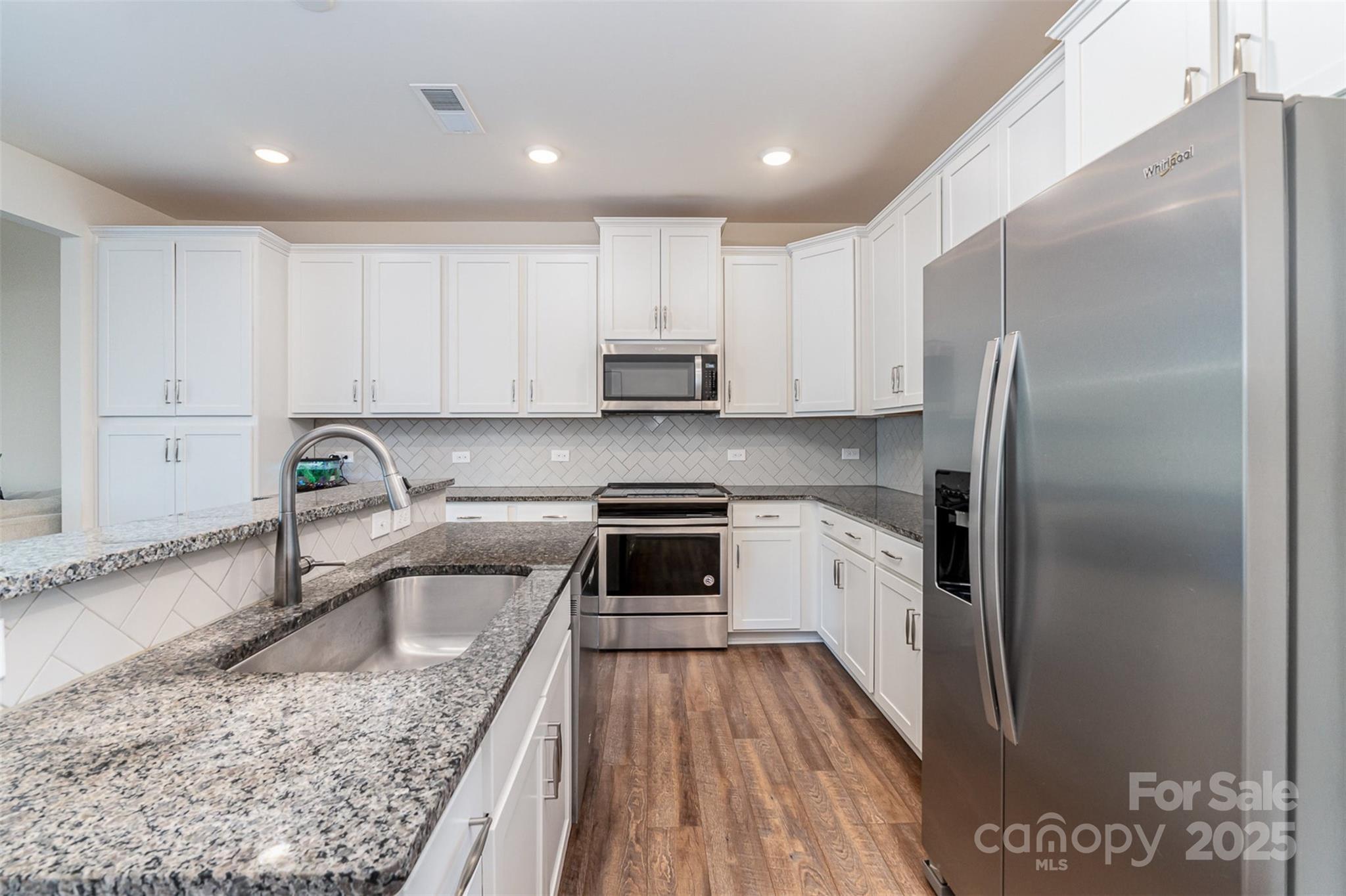 Paddlers Cove - Residential