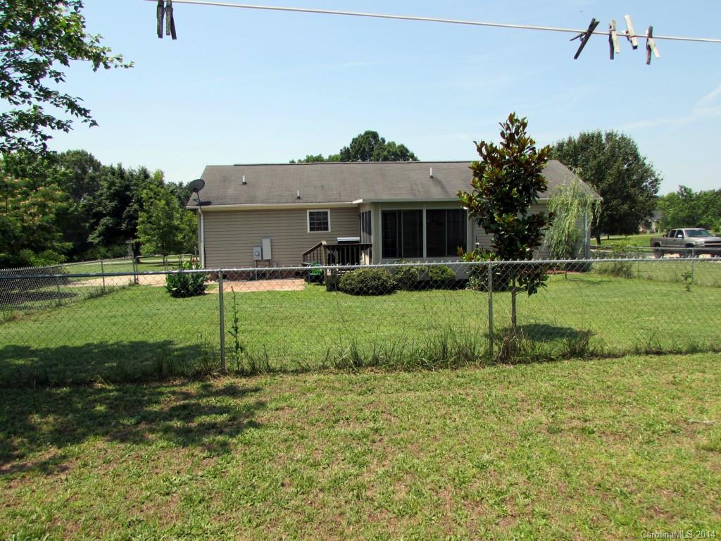 Quail Lakes - Residential