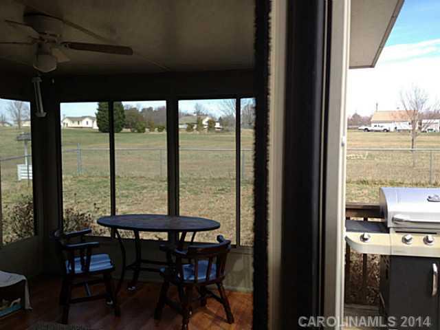 Quail Lakes - Residential