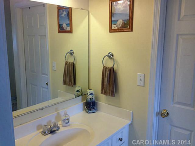 Quail Lakes - Residential