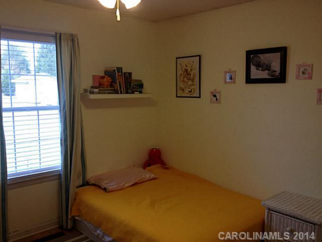 Quail Lakes - Residential