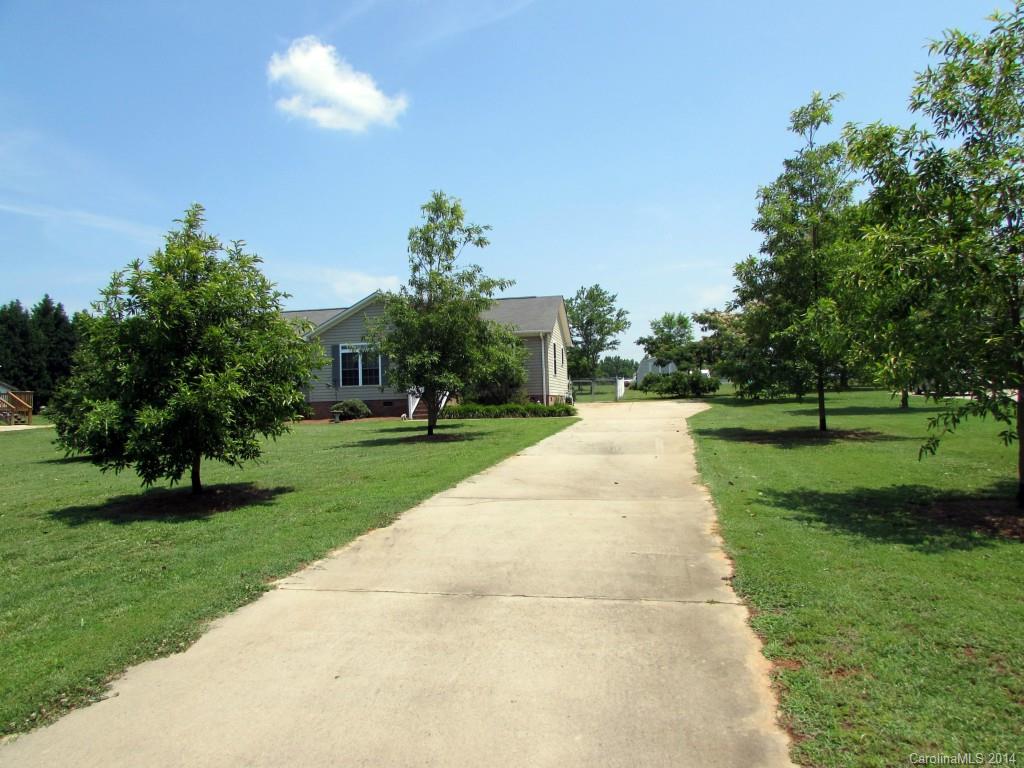 Quail Lakes - Residential