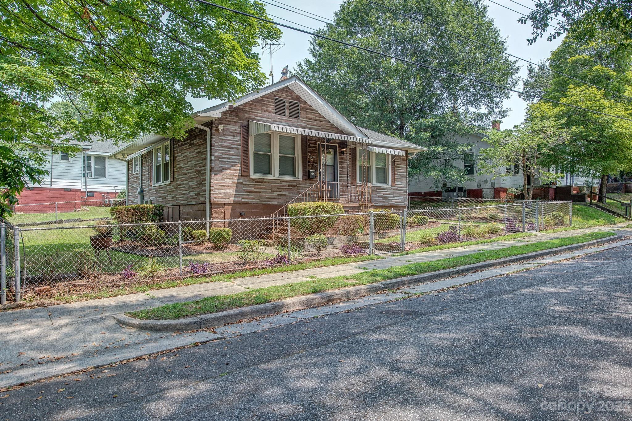 Ashton Area - Residential