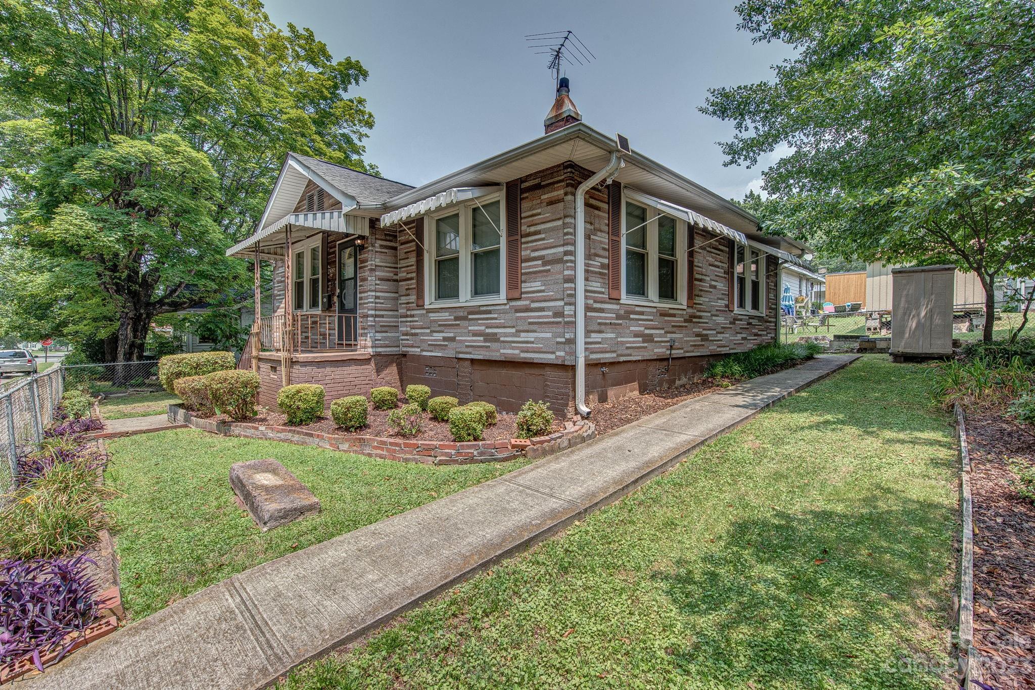 Ashton Area - Residential