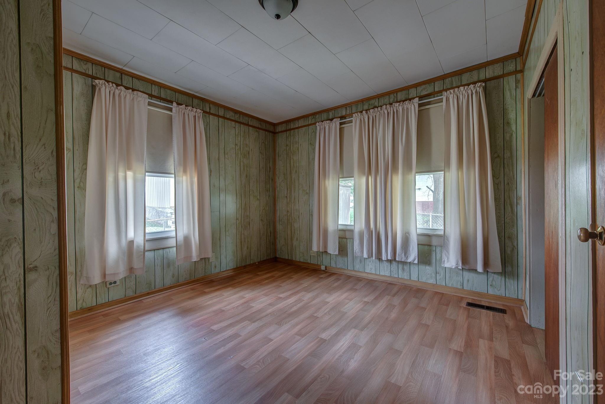 Ashton Area - Residential