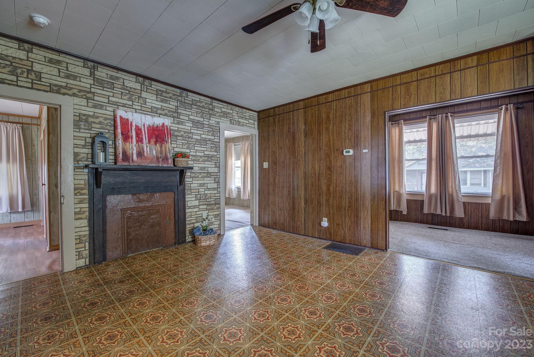 Ashton Area - Residential