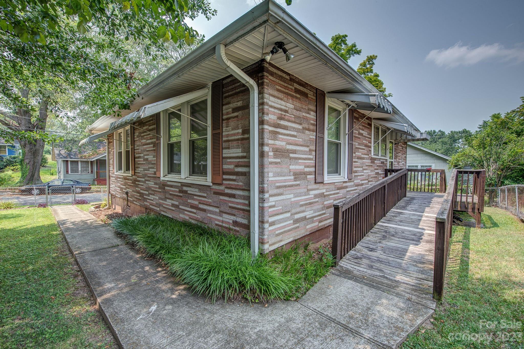 Ashton Area - Residential