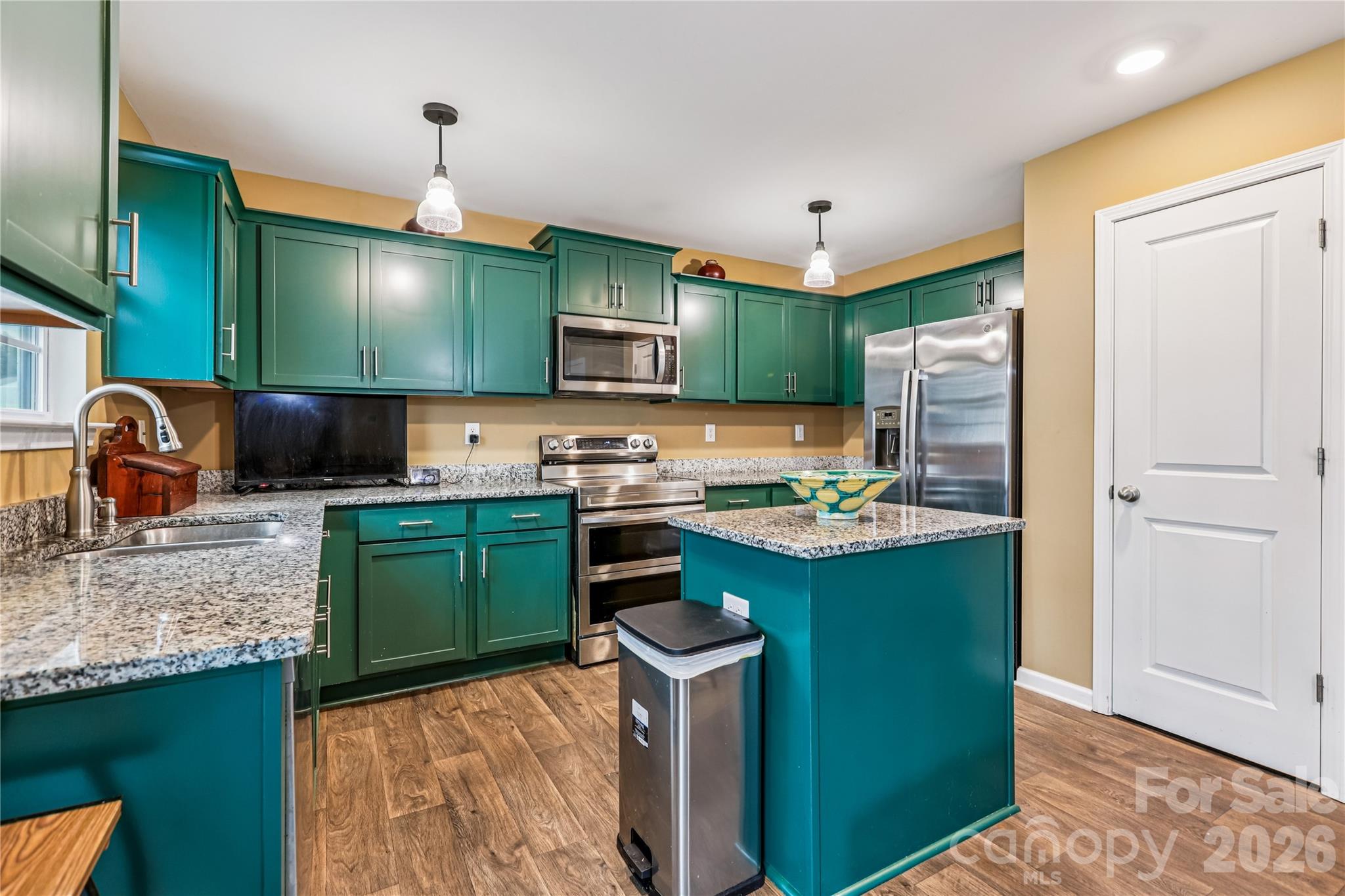 2038 Pippen Avenue 95