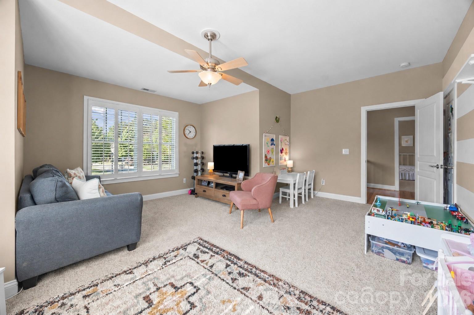 Lake Forest - Residential
