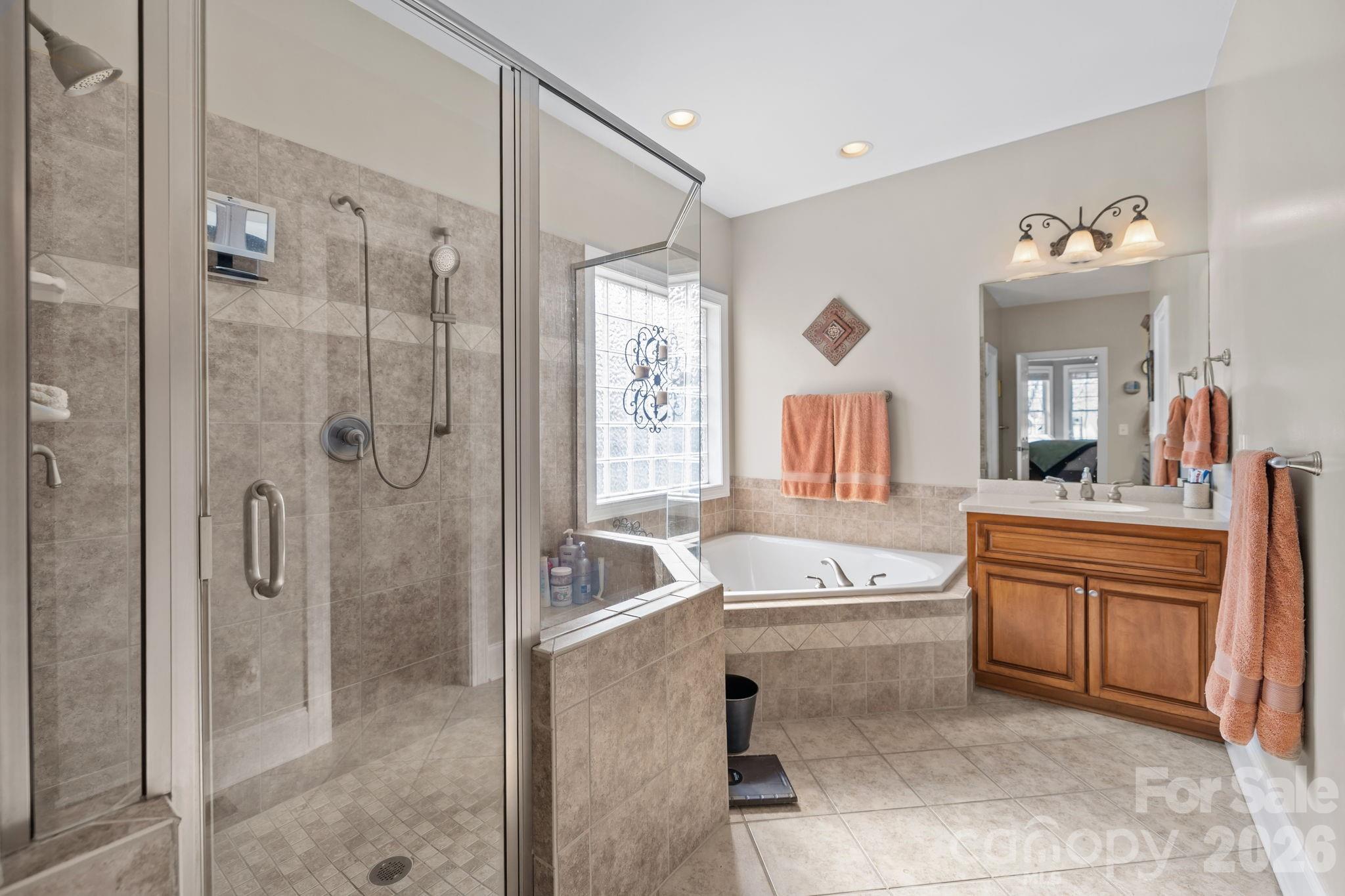 Emerald Lake - Residential