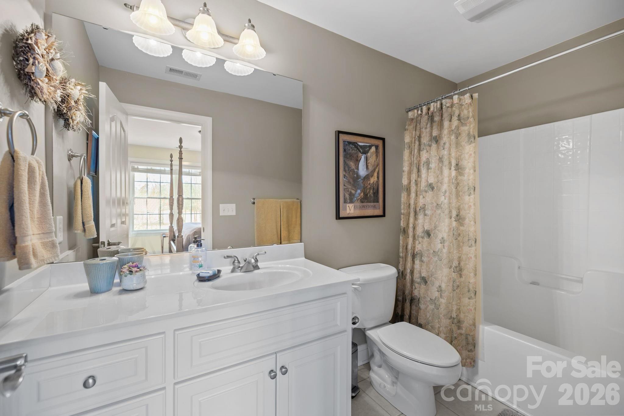 Emerald Lake - Residential