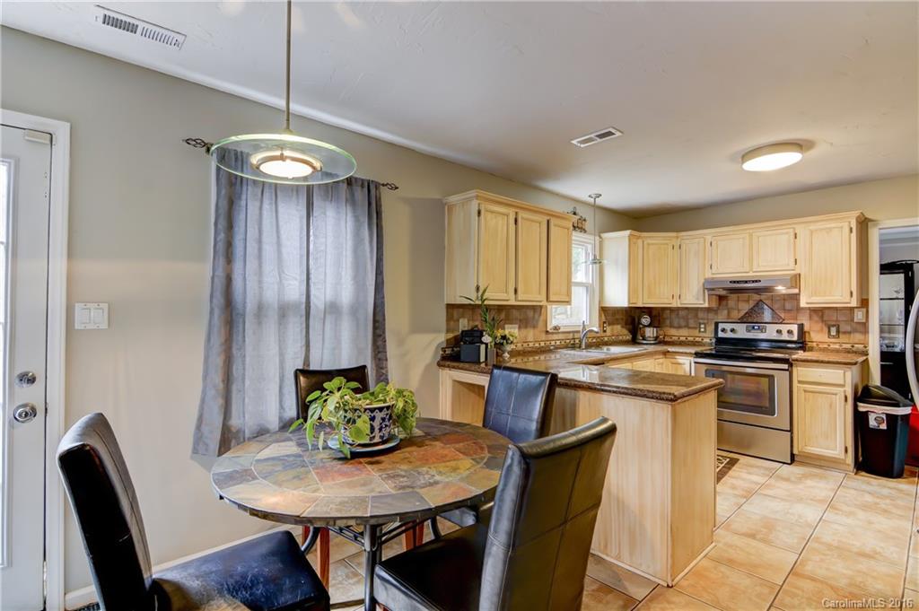 Brownes Ferry - Residential