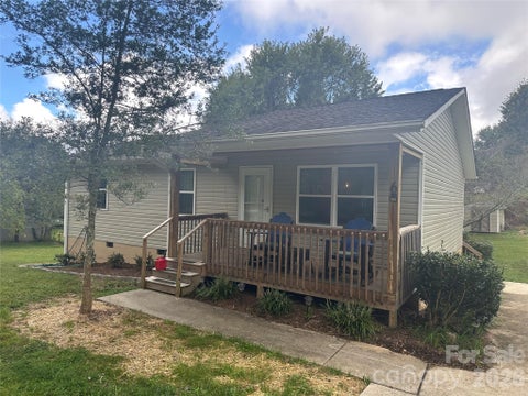 Photo of 6 Kendrick Court, Flat Rock, NC 28731 (MLS # 4414981)