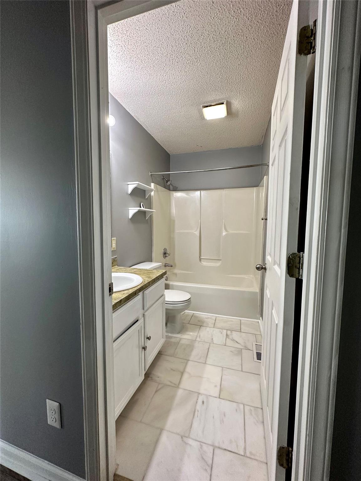 Carolyns Place - Residential