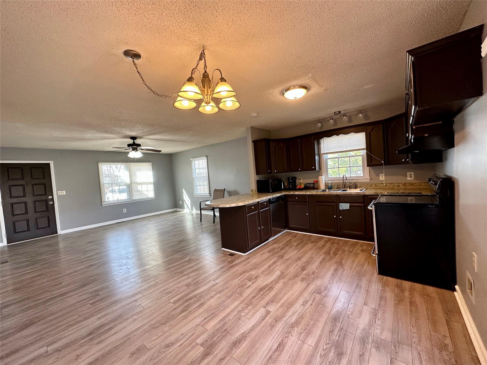 Carolyns Place - Residential