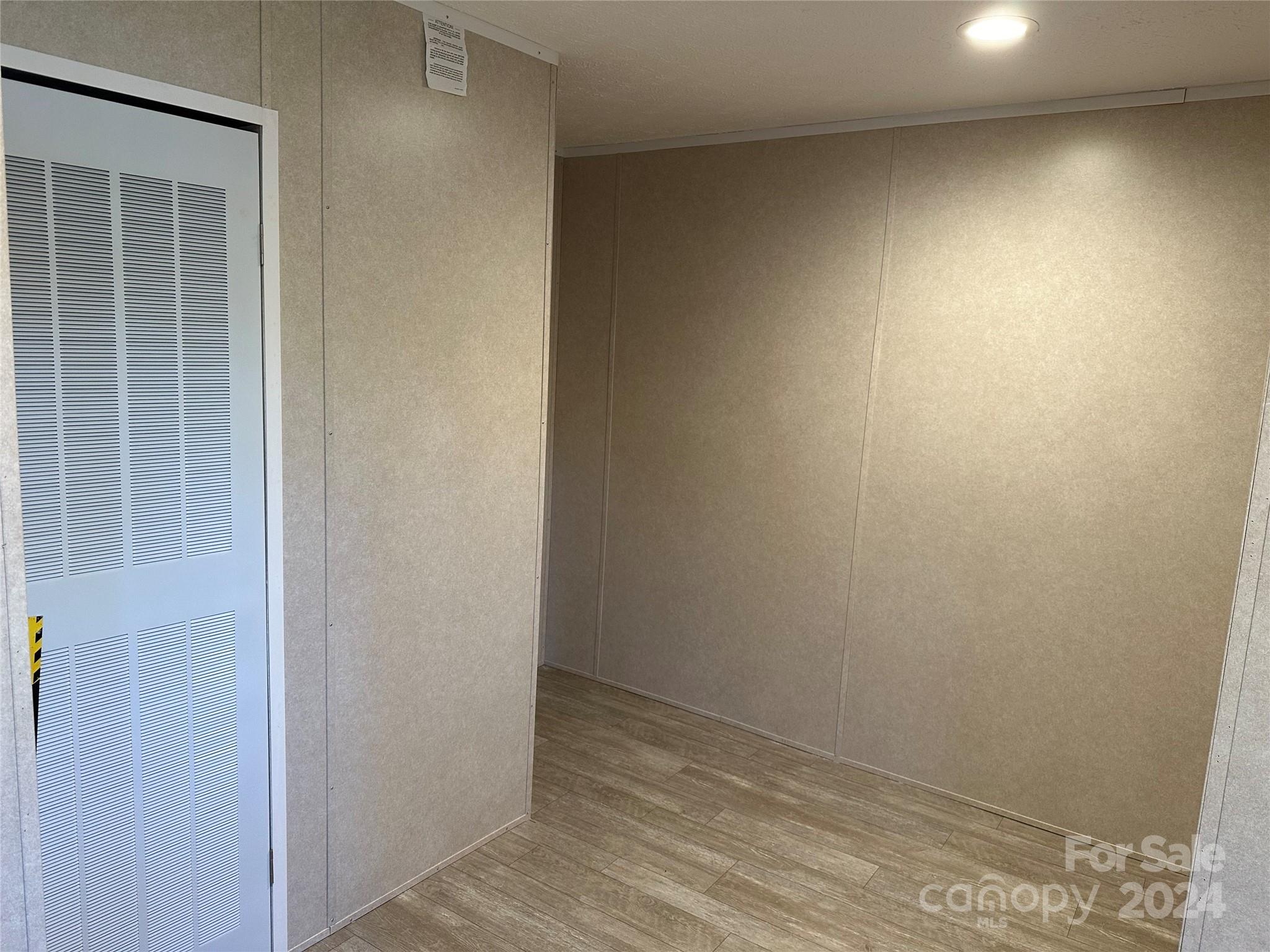 Victorias Landmark - Residential