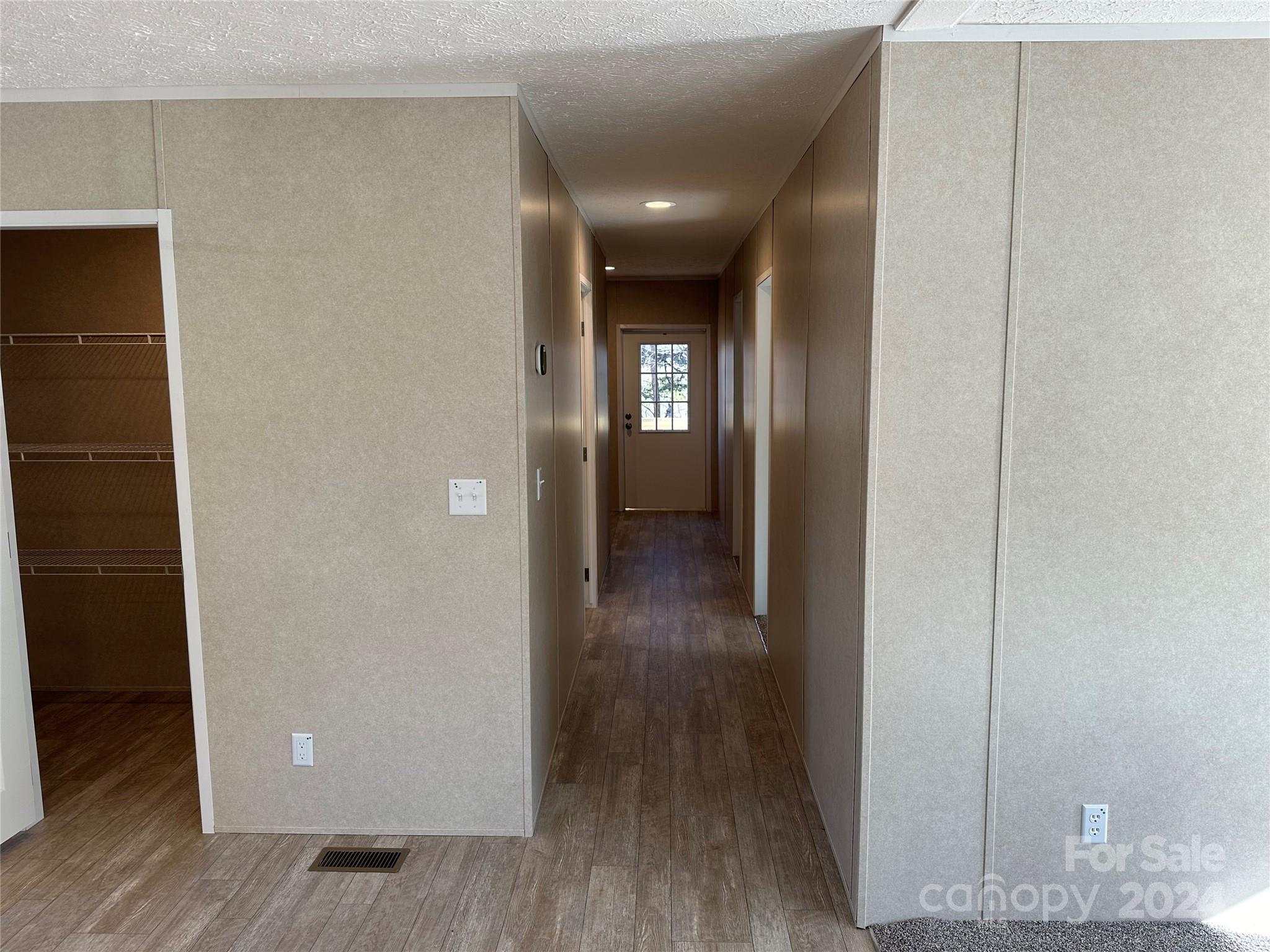 Victorias Landmark - Residential