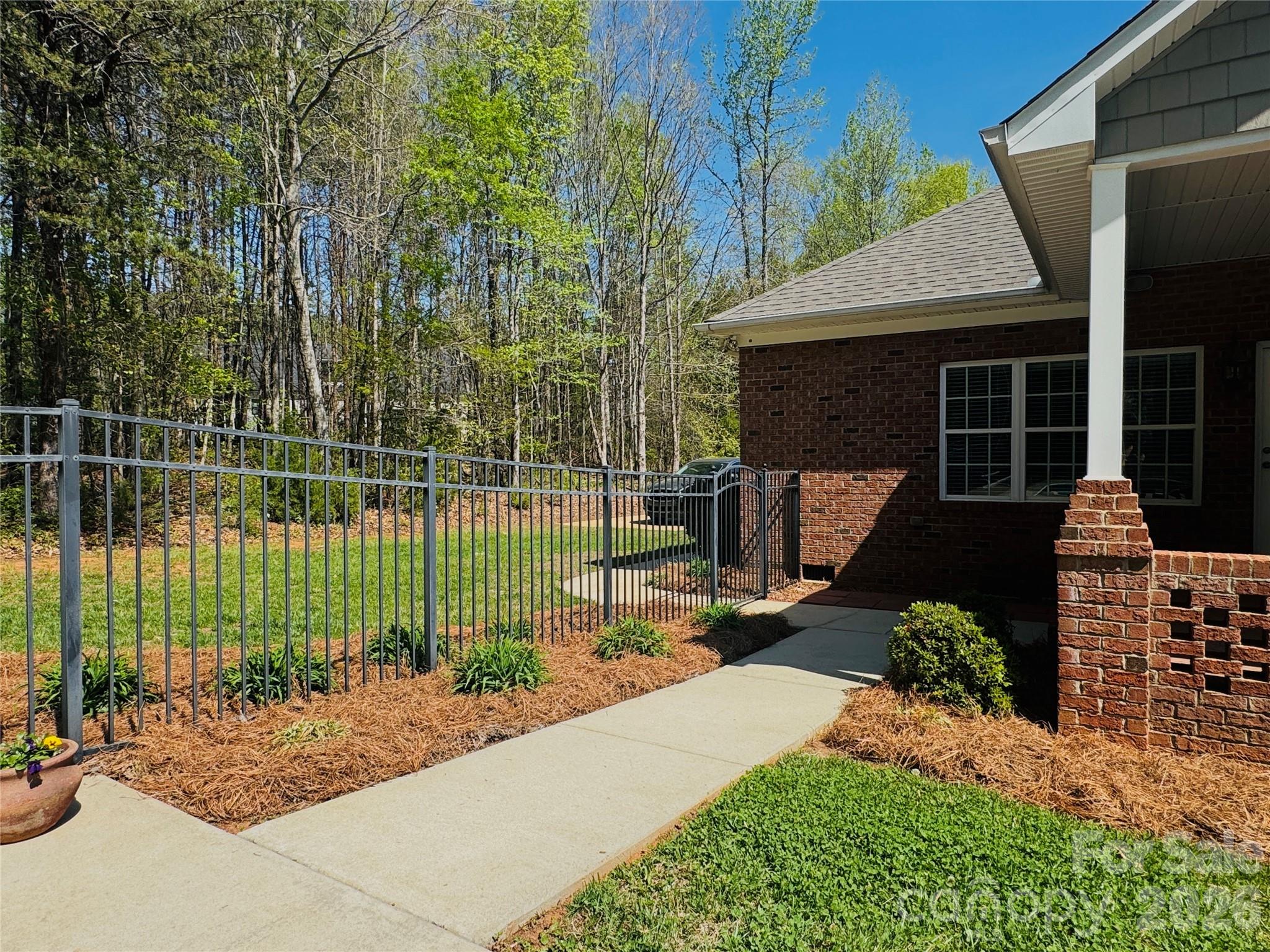 Grand Oaks - Residential