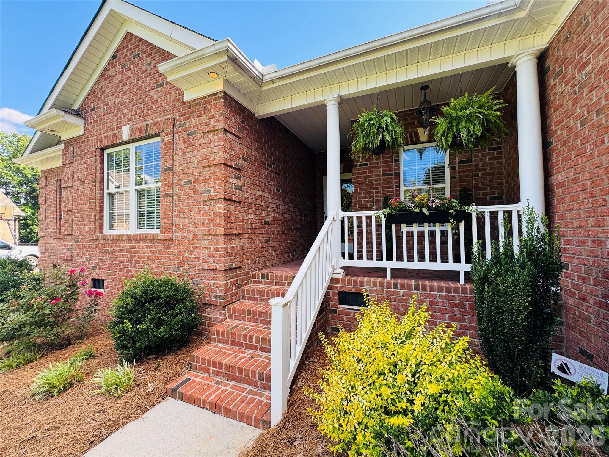 1266 Oak Grove Lane