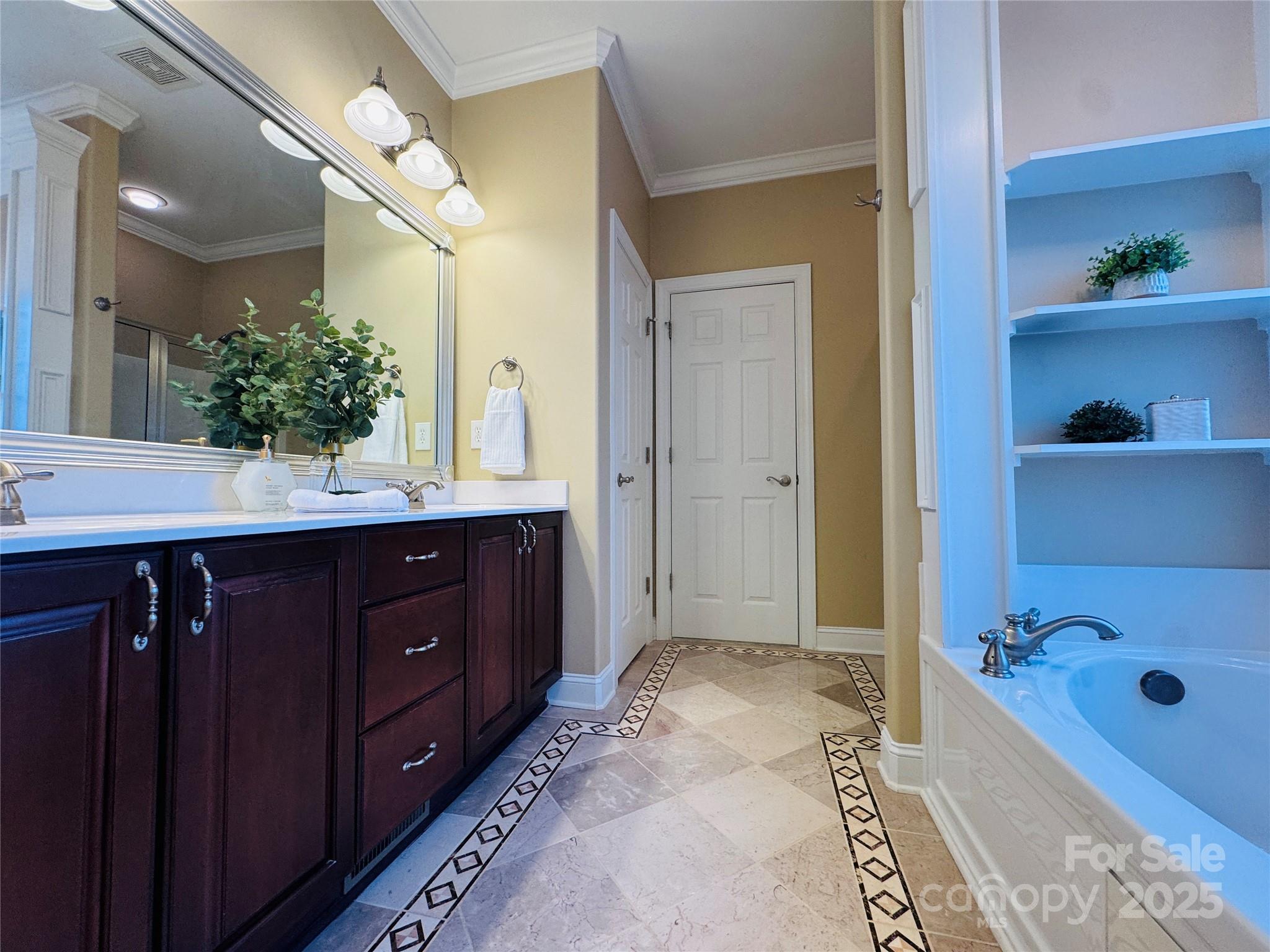 Grand Oaks - Residential