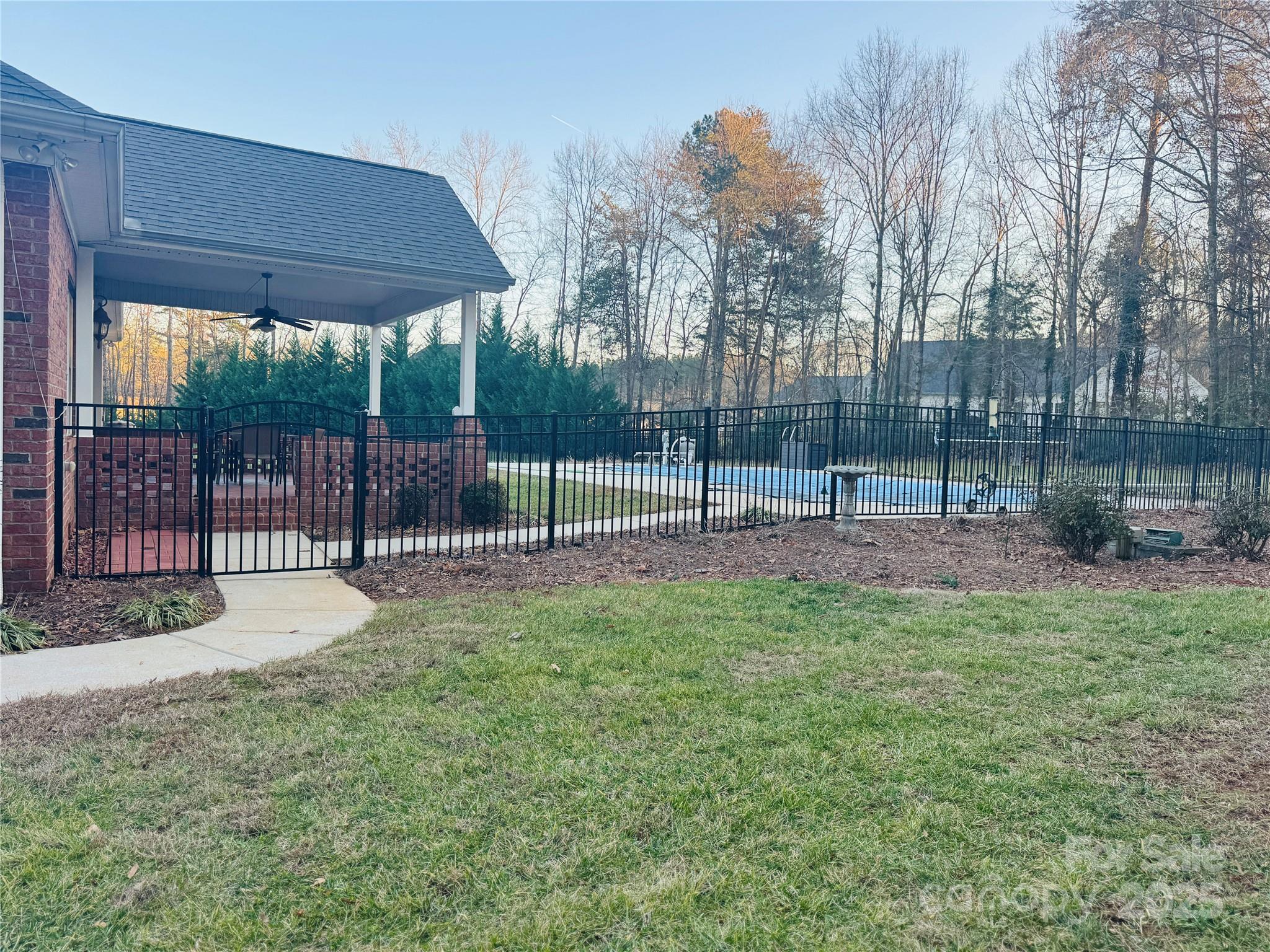 Grand Oaks - Residential