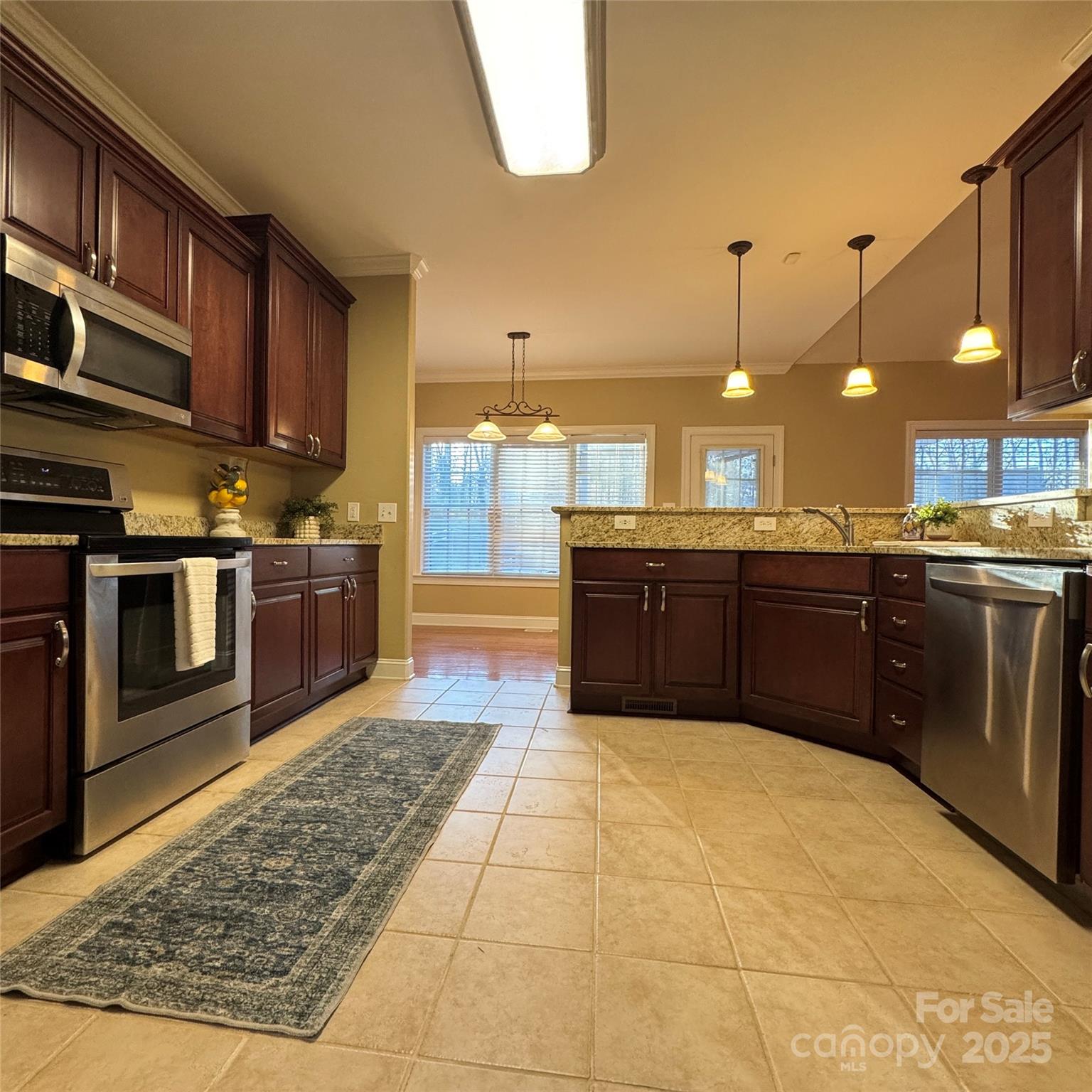 Grand Oaks - Residential