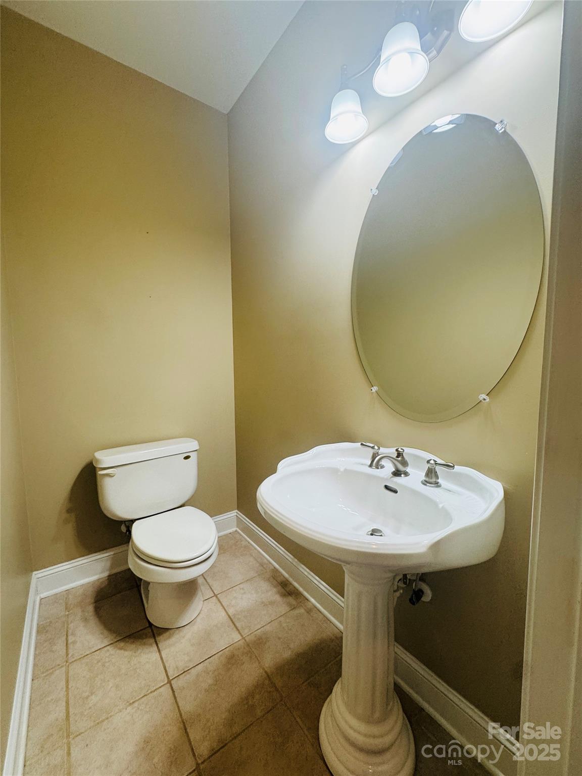 Grand Oaks - Residential