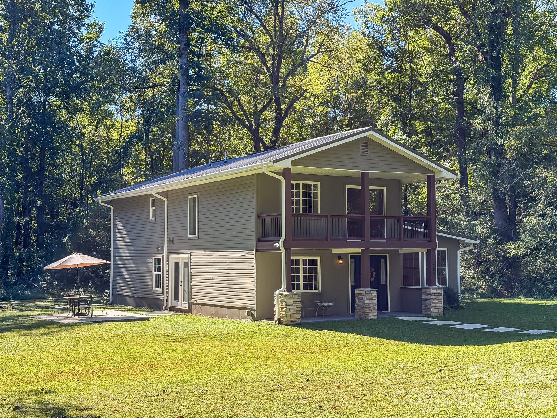 283 Robin Drive