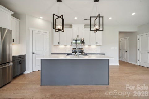 Photo of 18419 Cove Landing Road, Charlotte, NC 28278 (MLS # 4384914)