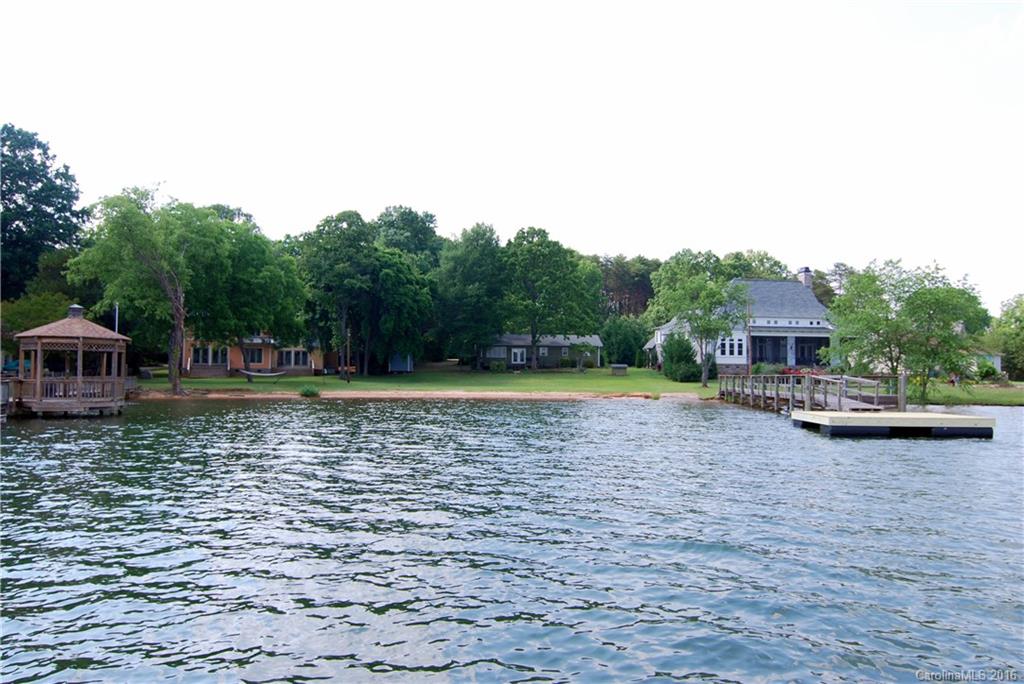 Malibu Beach - Residential