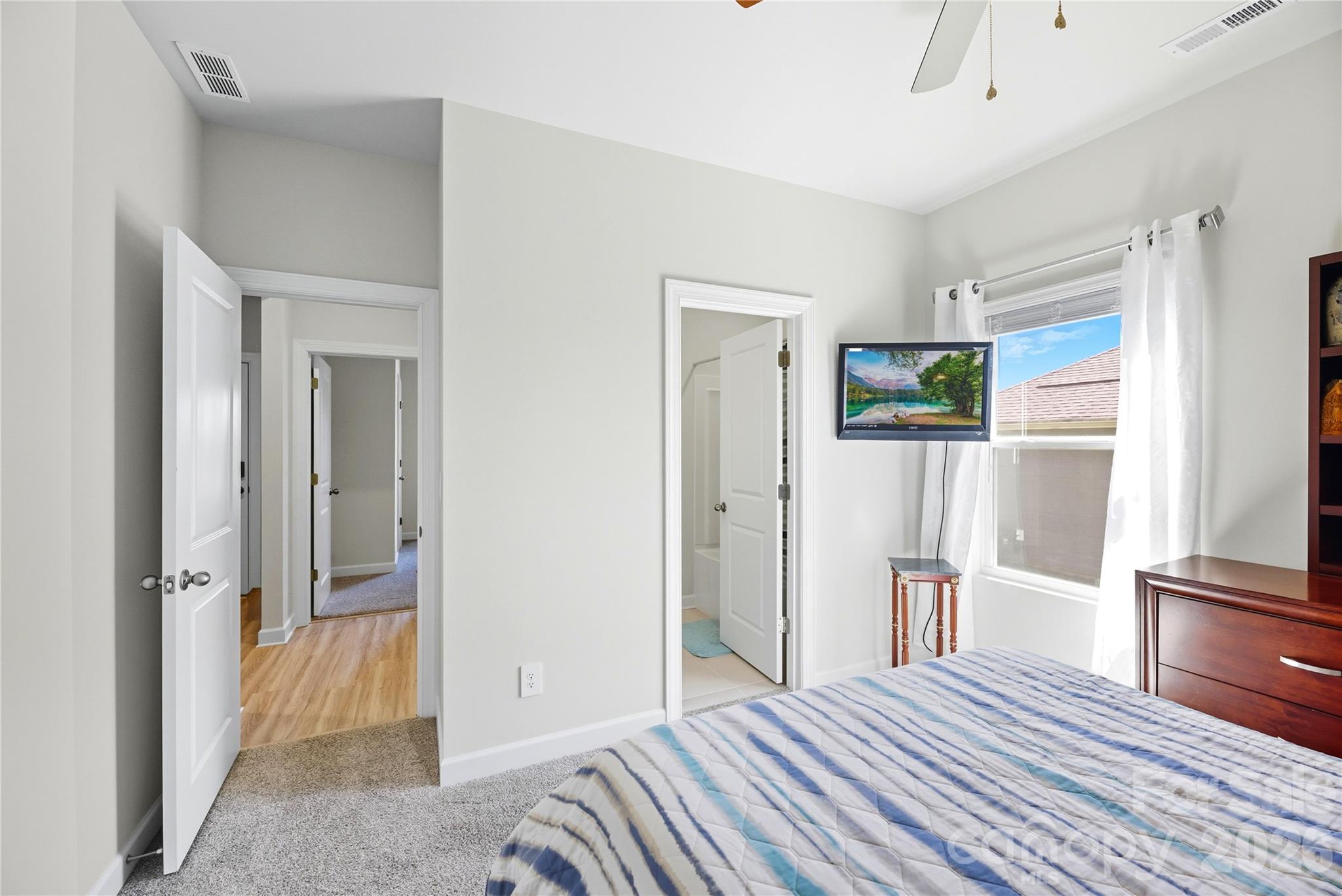 The Vineyards on Lake Wylie - Residential