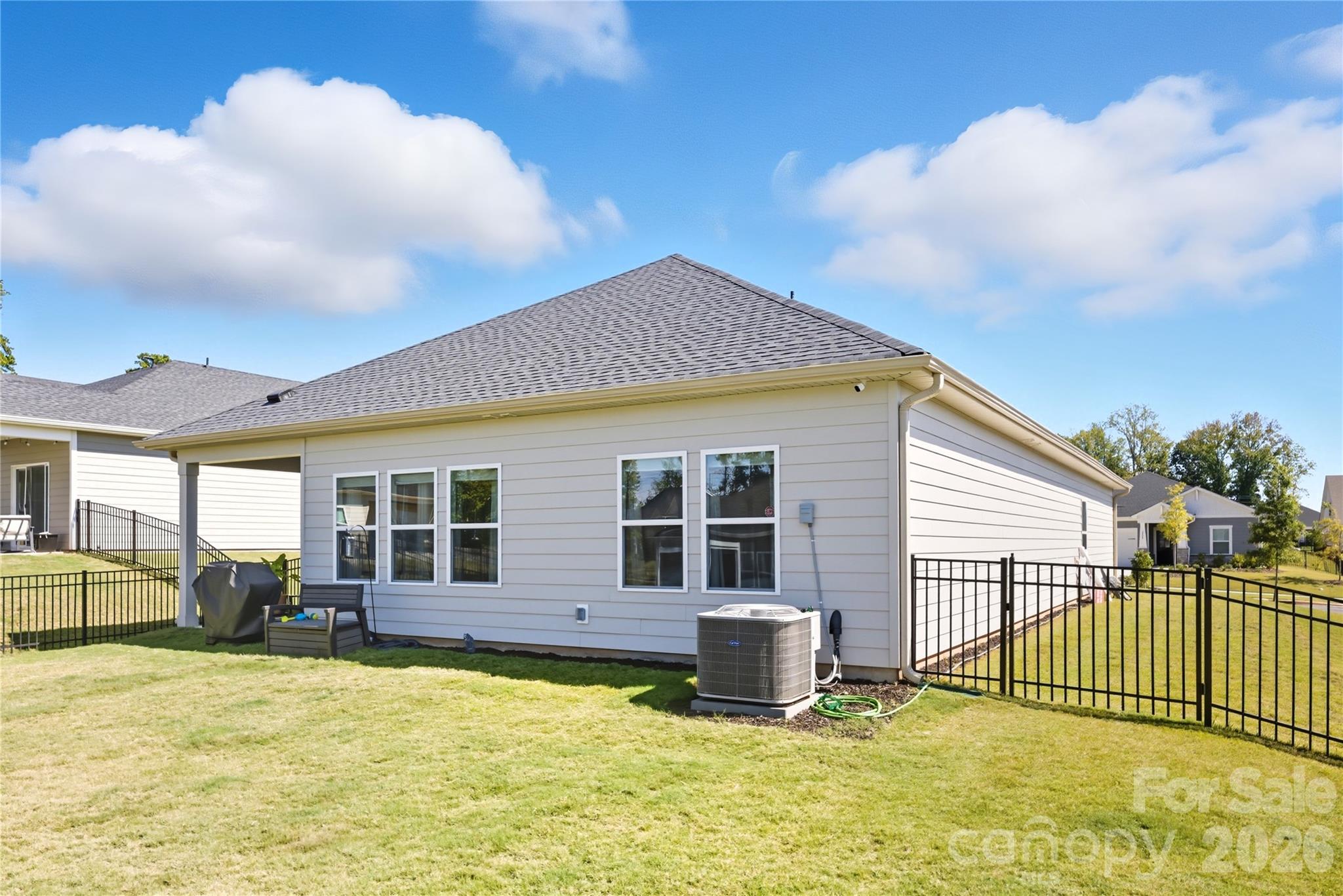 The Vineyards on Lake Wylie - Residential