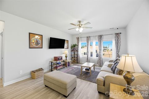 2023 Merida Street Charlotte NC 28214