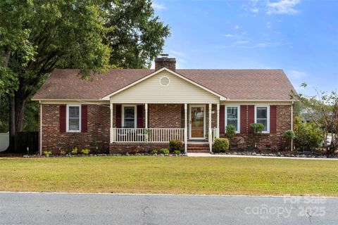 1422 Midlake Road Kannapolis NC 28083
