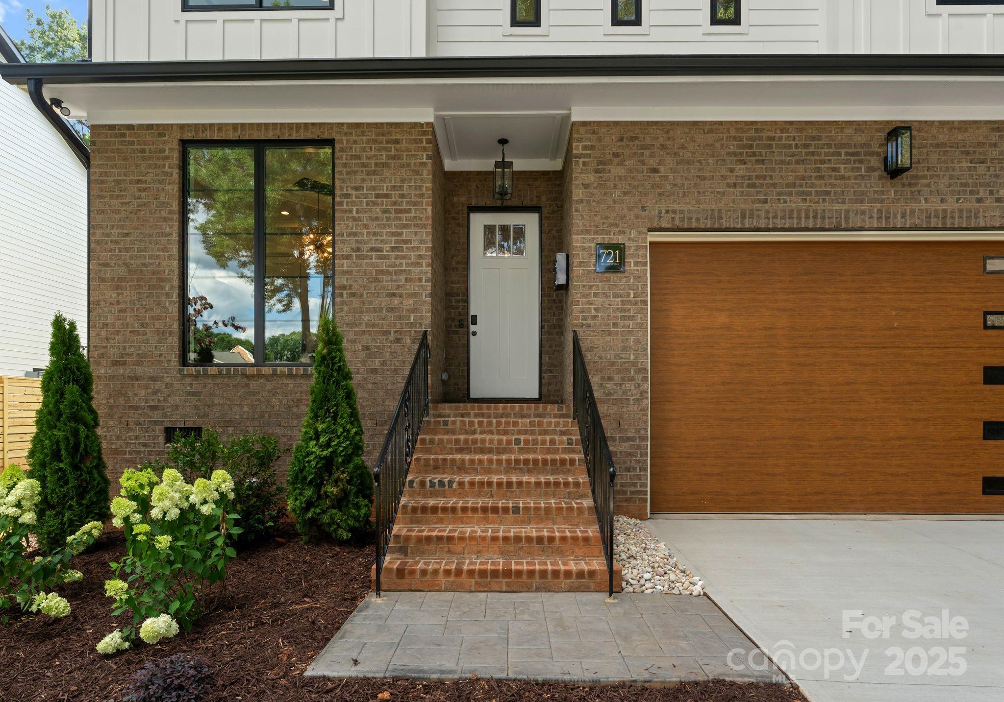 721 Hillside Avenue
