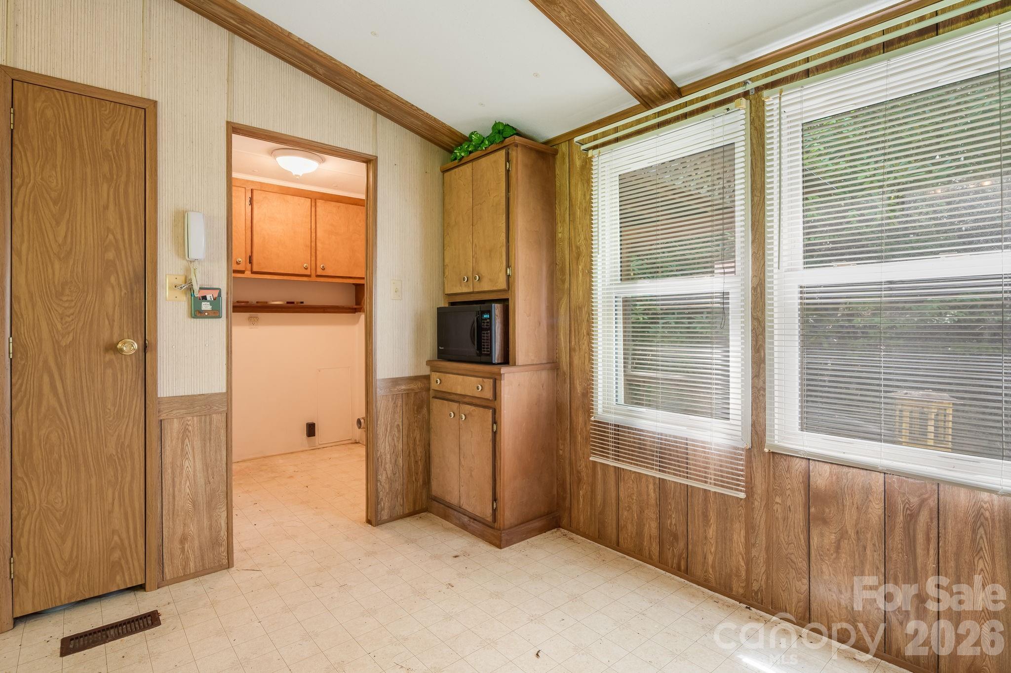 I B Knight - Residential