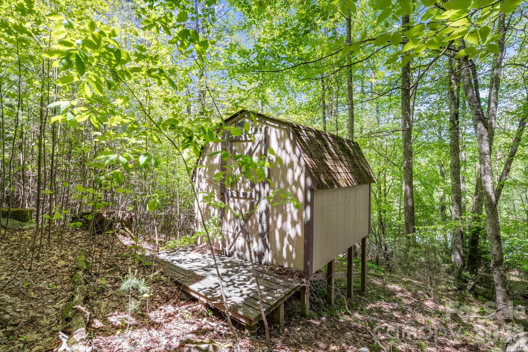 I B Knight - Residential