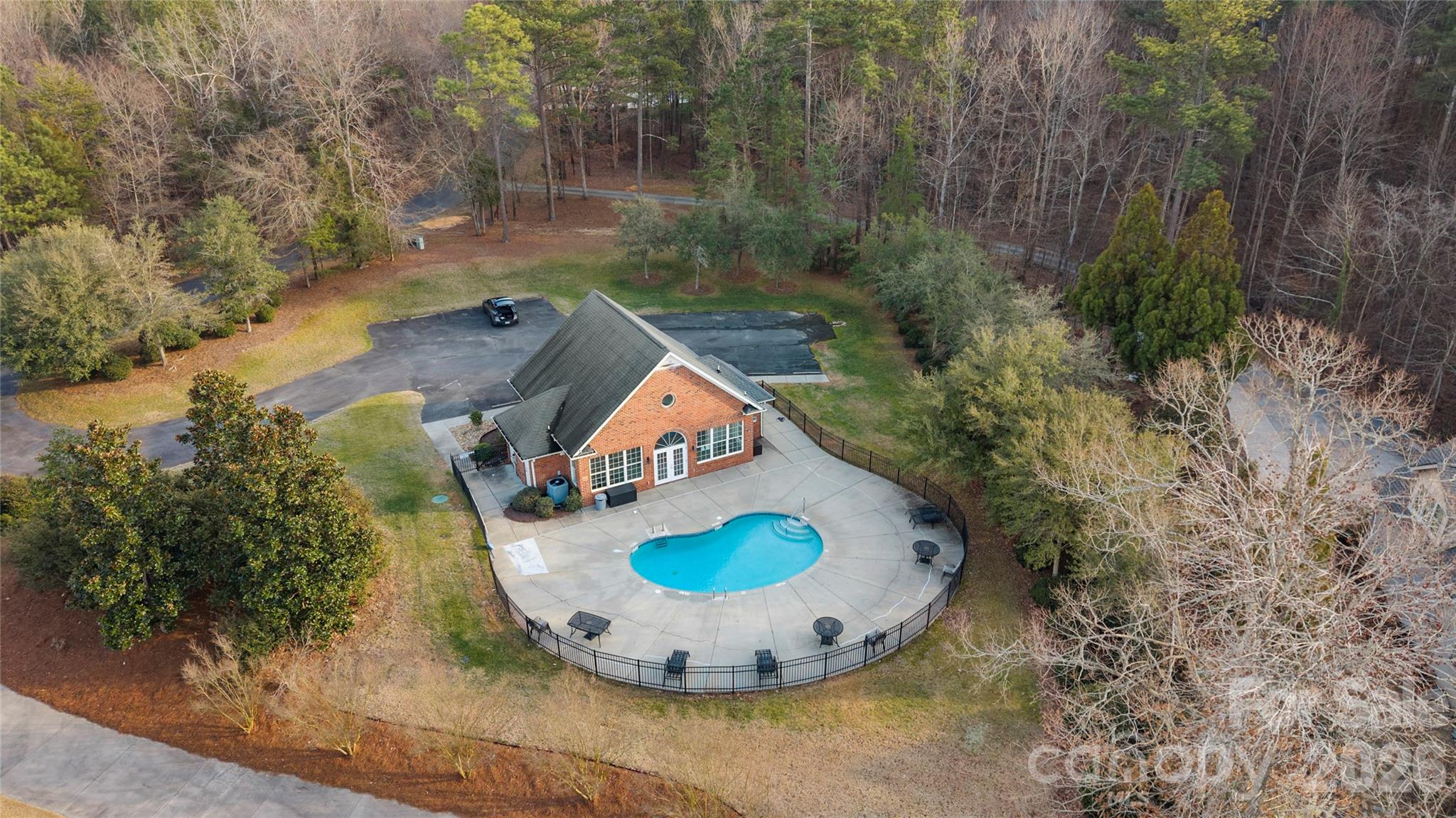 Water Edge - Residential