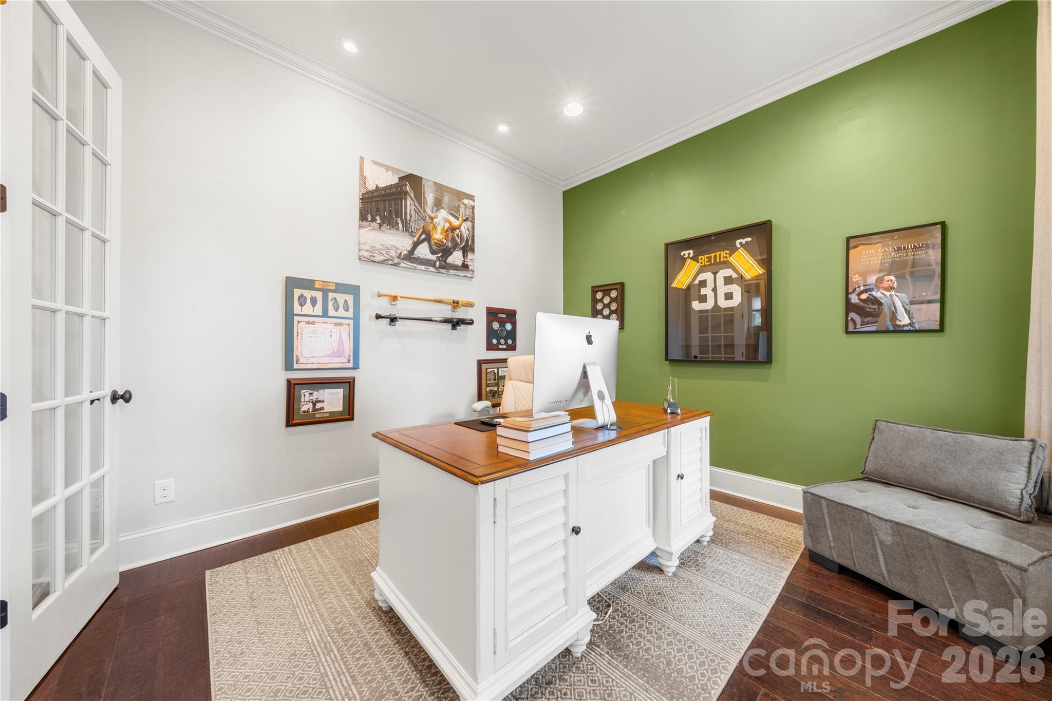 Water Edge - Residential