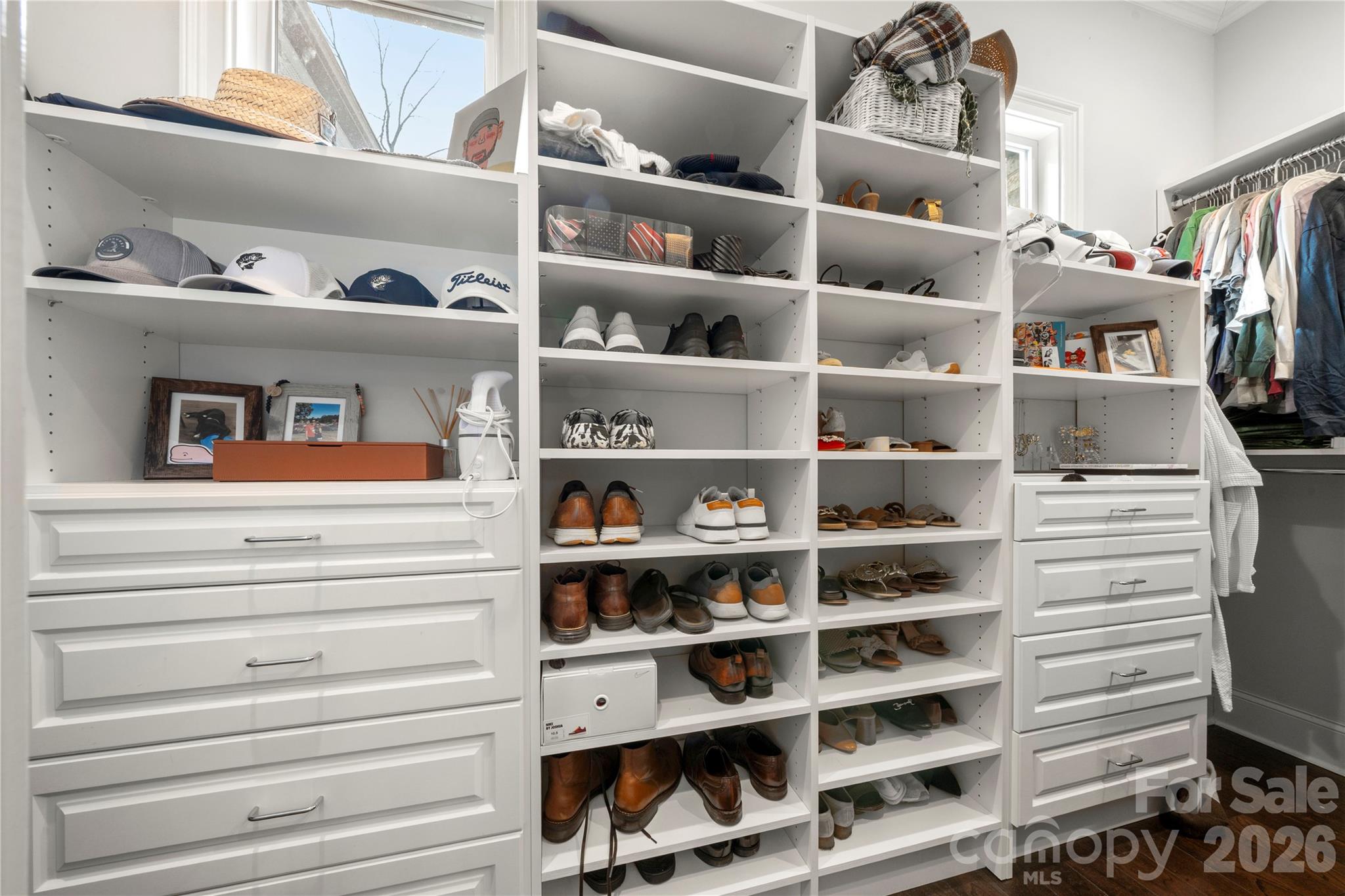 Water Edge - Residential